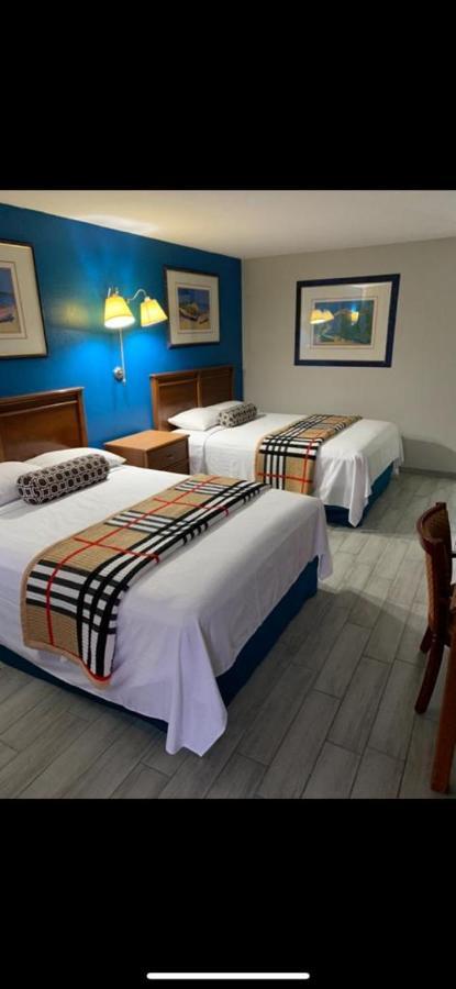 Rodeway Inn 레이크웨일즈 외부 사진